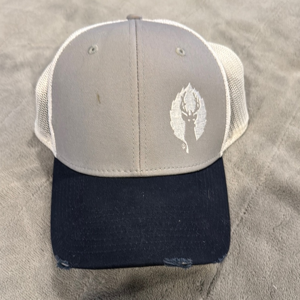 New Era Deer Valley Gray and Black Trucker Hat. L/XL